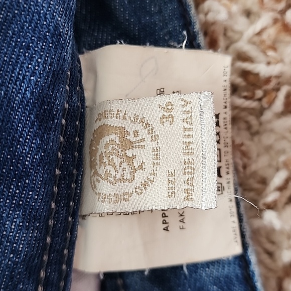 Diesel Zatiny - Picture 7 of 16